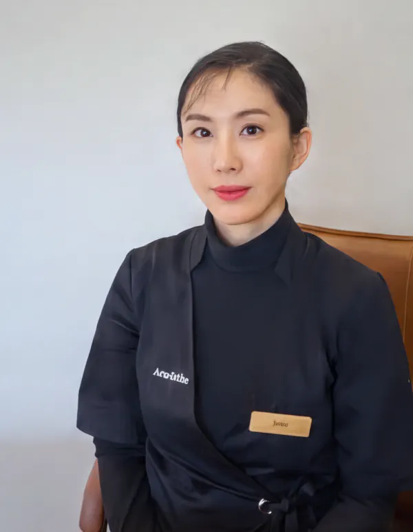 Jessie Ju Son licensed cosmetologist and Korean skincare specialist at AcuEsthe Tenafly