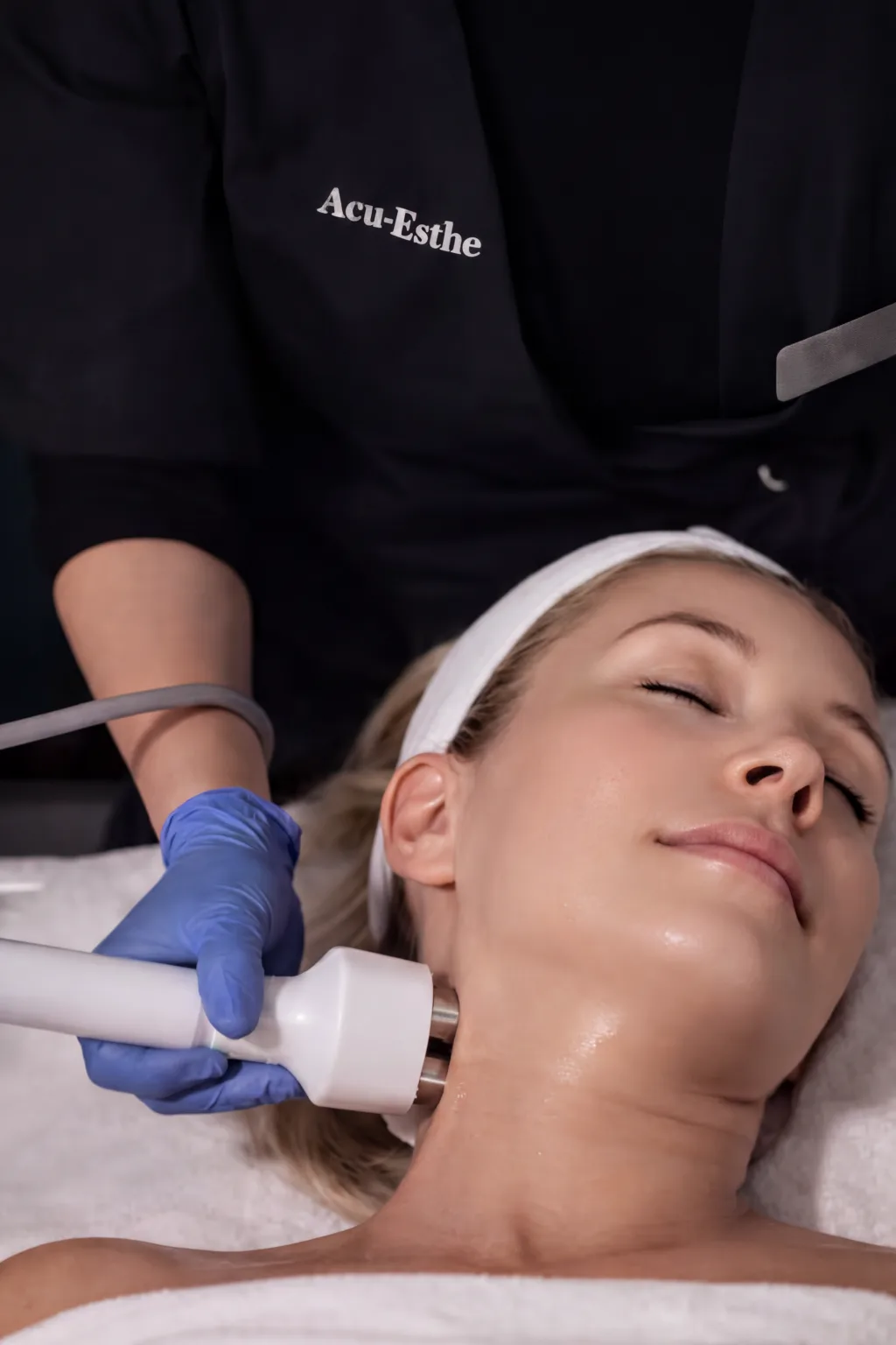 SONO ultrasound skincare device used for lymphatic drainage and facial rejuvenation